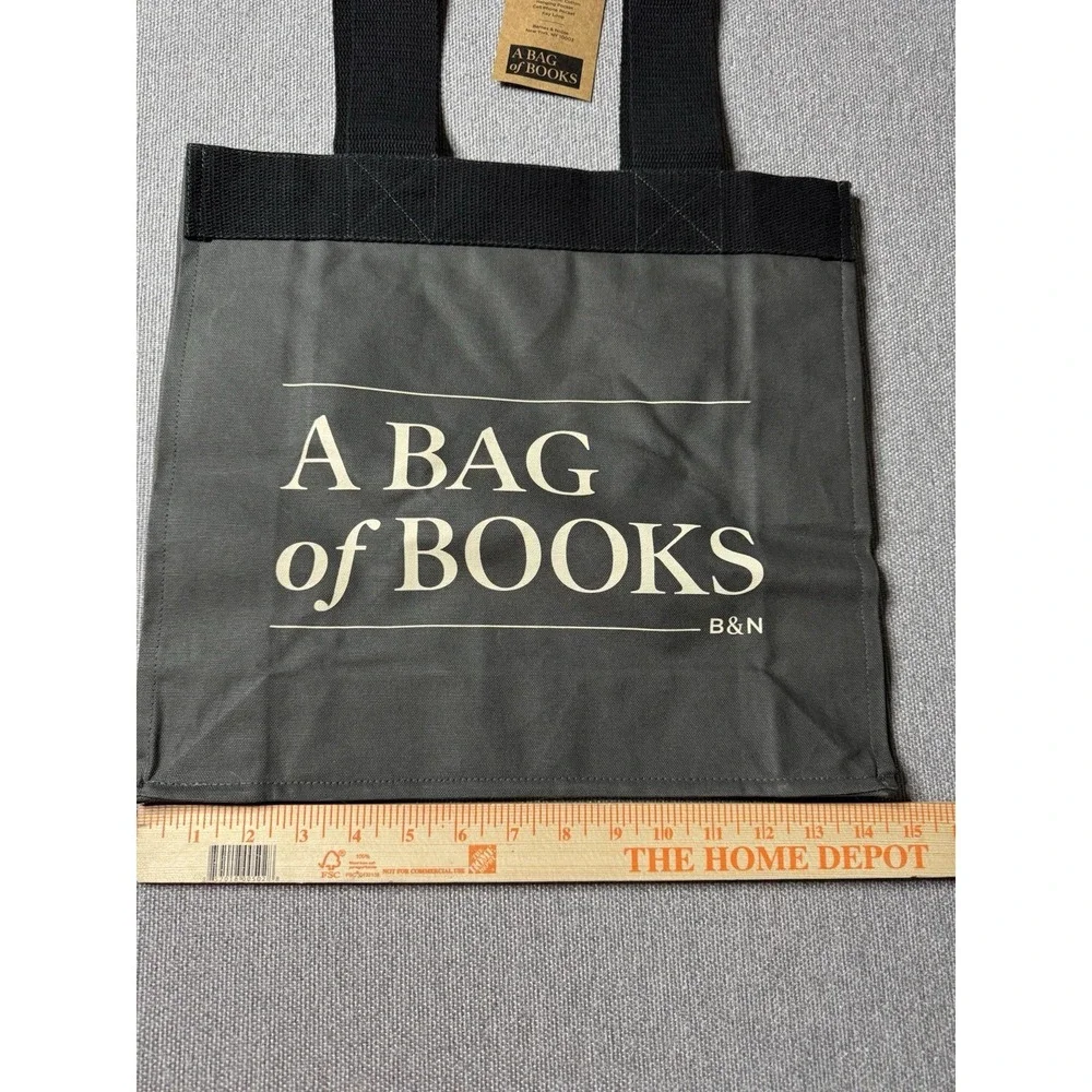 Barnes & Noble 
